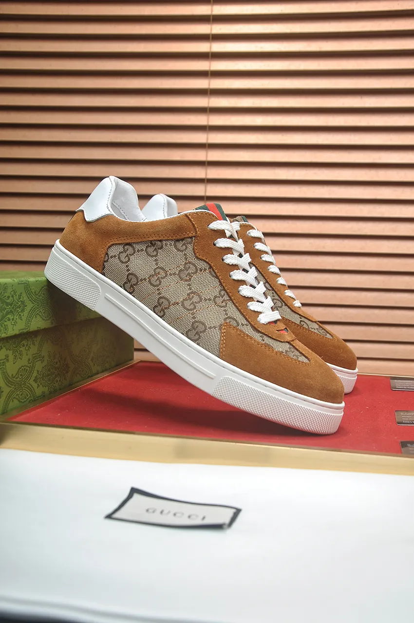 Men's shoes 💰400💶 [GUCCI Gucci] official website 1:1 men's sports shoes are now on the market, using original Gucci fabric + gluten lining, plus the official website original 1:1 comfortable outsole. Fashionable and versatile, super comfortable and breathable. 5 colors available, standard shoe size 38/45 (custom-made sizes 45 are non-refundable)